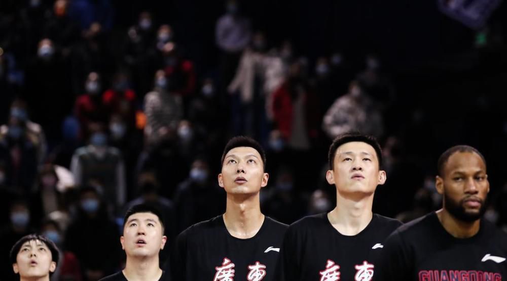 影片根据乐队HY的名曲《366日》为创作灵感，讲述了一段跨越20年，以冲绳和东京两个城市为背景的纯爱物语。
